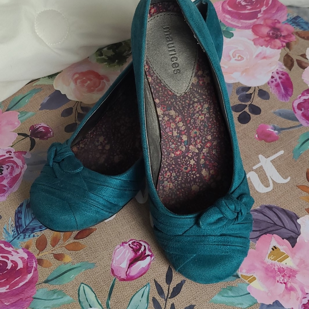 Teal Heels